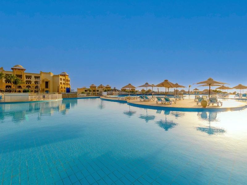 Hôtel Serenity Alpha Beach 5* pas cher