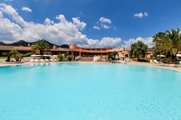 Hôtel Sant'Elmo Beach Resort 4* pas cher photo 2