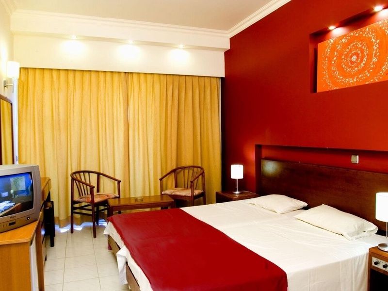 Hôtel Delfinia 4* pas cher photo 3