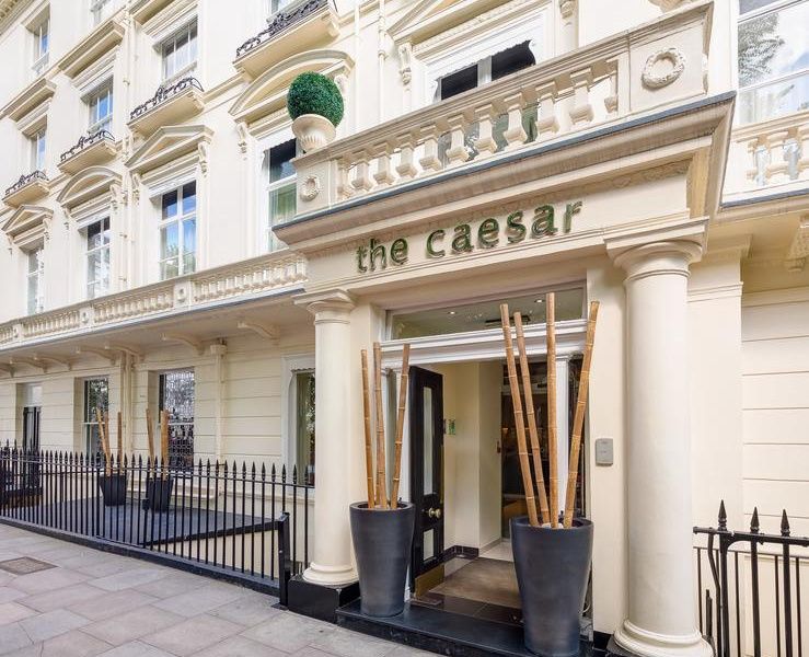 Hôtel Caesar 4* pas cher photo 1