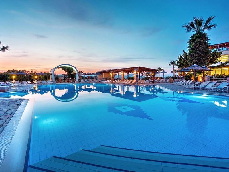 Hôtel Kouros Palace Hotel 5* pas cher photo 1