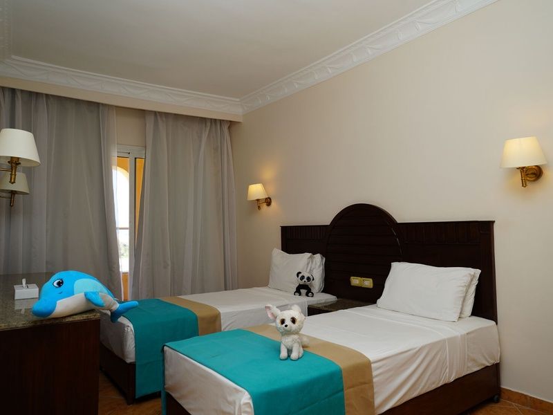 Hôtel Utopia Beach Club 4* pas cher photo 2