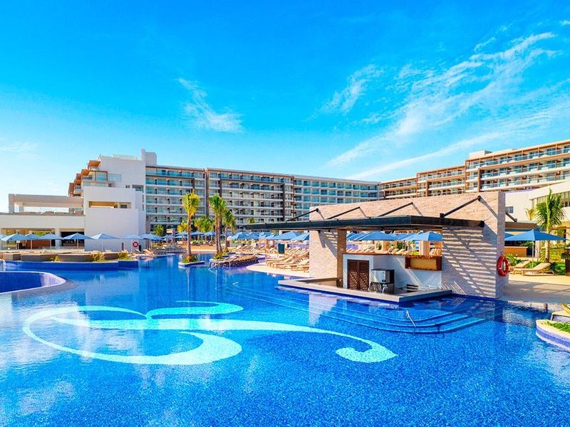 Hôtel Royalton Splash Riviera Cancun 5* pas cher photo 1