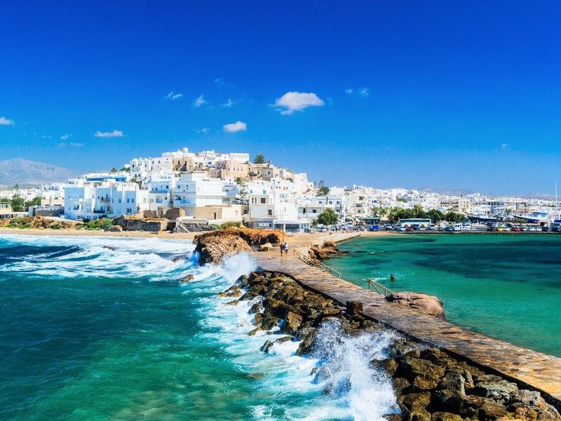 Combine Cyclades 3 îles : Santorin, Paros, Naxos en 3* ou 4* pas cher photo 6