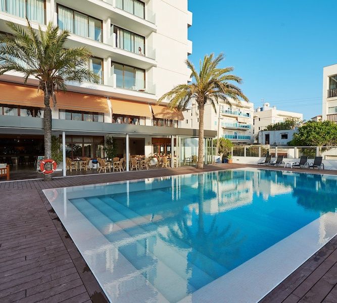 Hôtel Abrat 3* pas cher photo 36