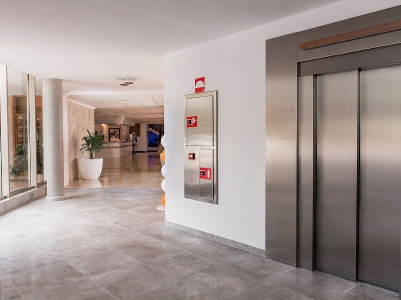 Hôtel Abrat 3* pas cher photo 45