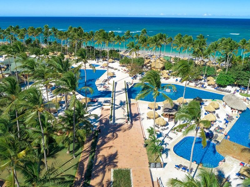 Hôtel Grand Sirenis Cocotal Beach Resort 5* pas cher photo 1