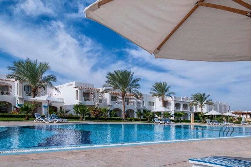 Hôtel Continental Plaza Beach Resort 4* pas cher photo 1