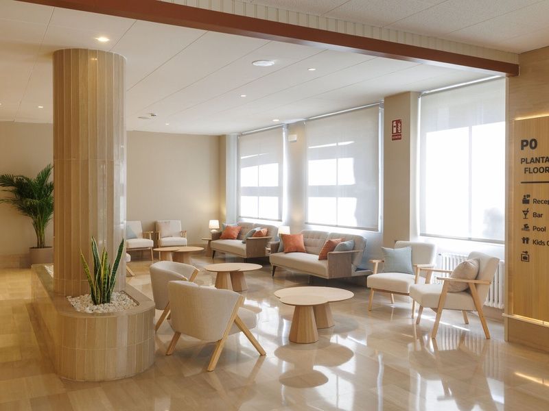 Hôtel Ponient Marinada 4*& Aparthôtel Ponient Marinada 2*- Vols + Hôtel + Entrées au parc pas cher photo 4