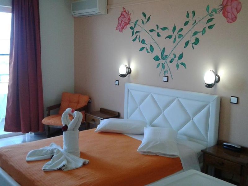 Hôtel Nirvana Beach Hotel 3* pas cher photo 2
