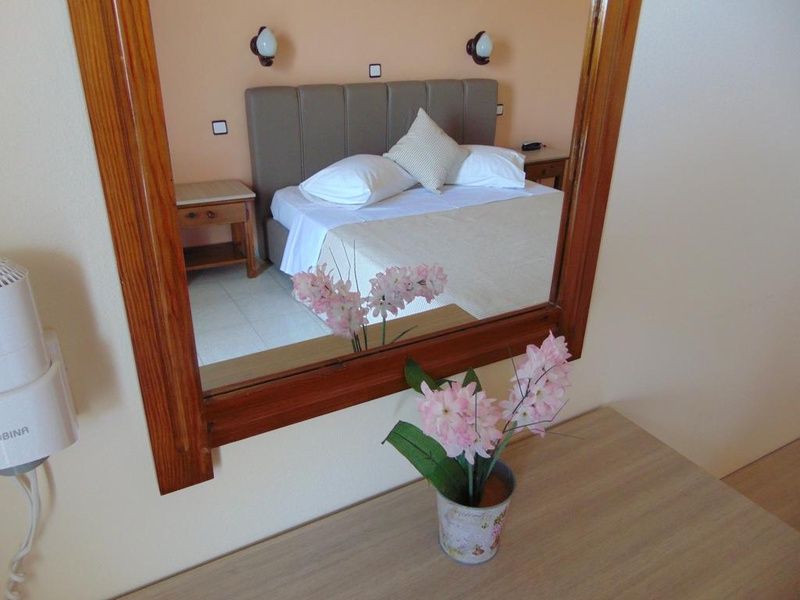 Hôtel Nirvana Beach Hotel 3* pas cher photo 4