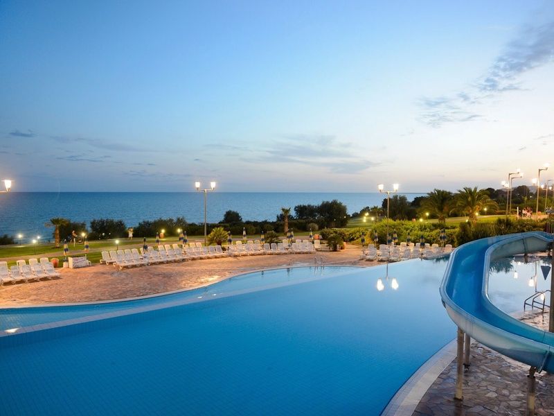 Hôtel Serenusa Resort 4* pas cher photo 1