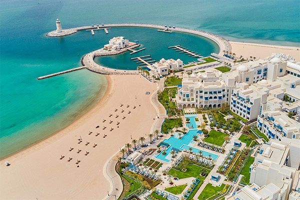Hôtel Fram Sélection Hilton Salwa Beach Resort & Villas 5* pas cher photo 1
