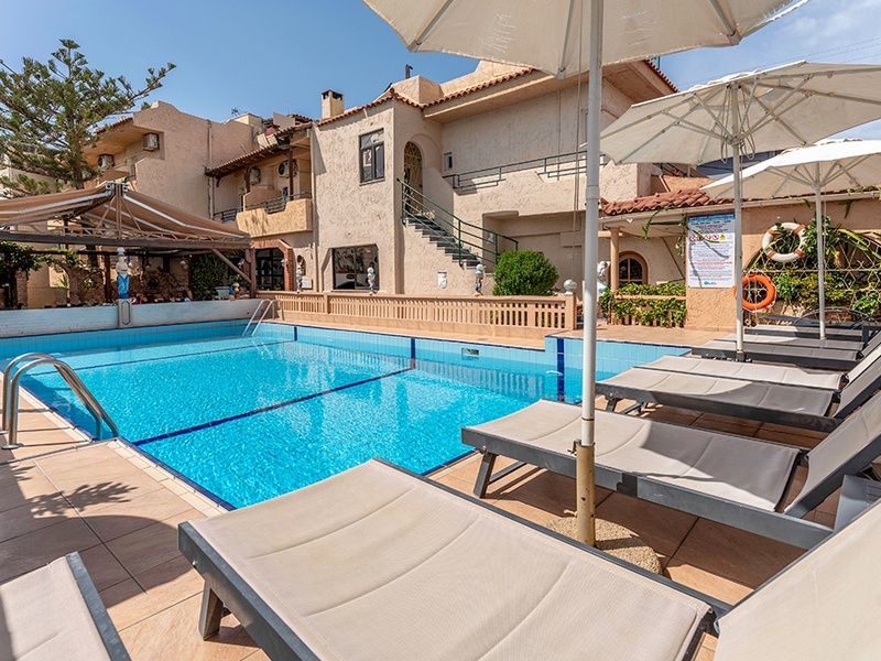 Hôtel Erato 3* pas cher