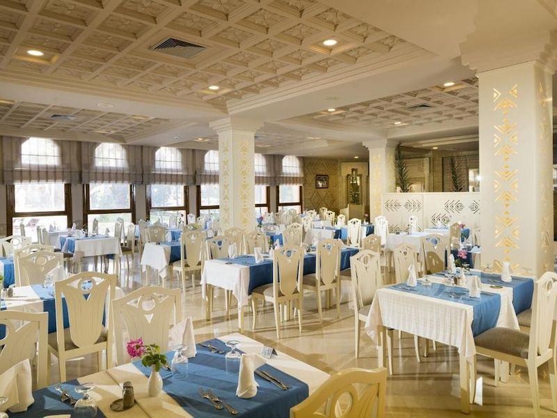 Hôtel Palm Beach Palace 5* pas cher