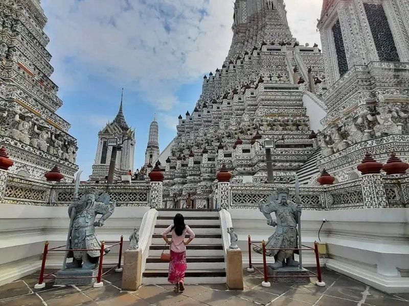 Combiné 11 nuits Immersion au Cœur de la Thaïlande : Bangkok, Chiang Mai, Khao Sok et Plages en Hôte pas cher photo 11