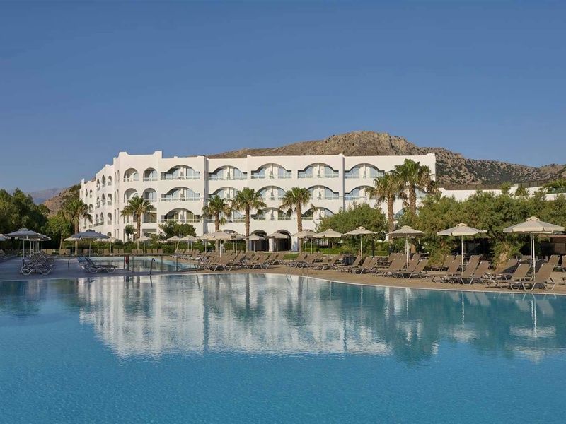 Mon French Club Atlantica Akti Zeus 4*sup pas cher photo 1