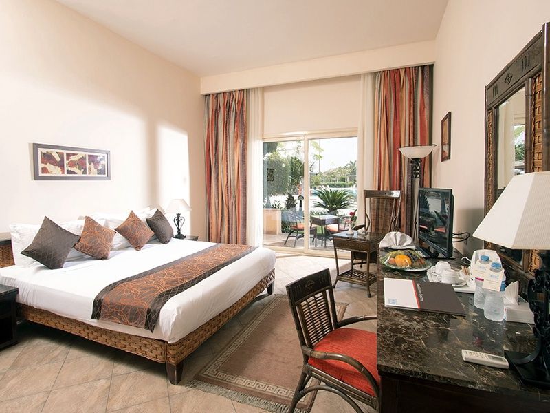 Ôcity Xperience Swiss Inn Pyramids Golf Resort 5* pas cher photo 6