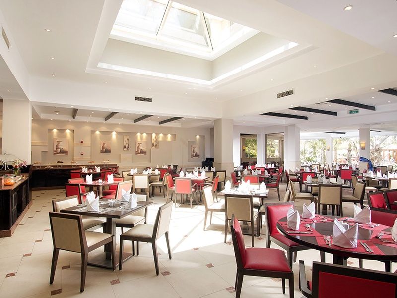 Ôcity Xperience Swiss Inn Pyramids Golf Resort 5* pas cher photo 7