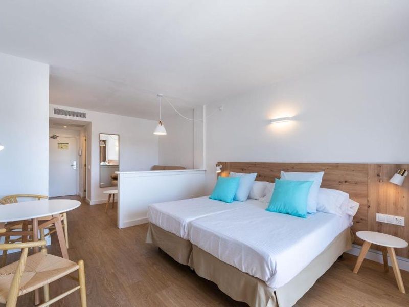 Hôtel Caprice Isabel 3* pas cher photo 2