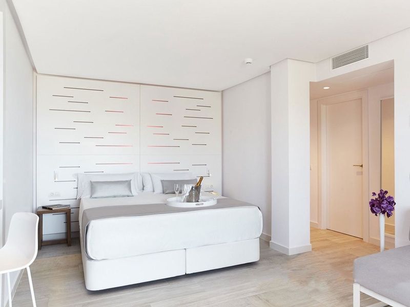 TUI Sélection Hôtel Garbi Ibiza & Spa 4* pas cher photo 2