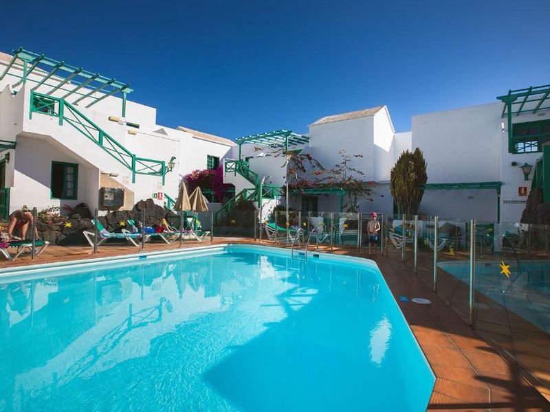 Hôtel Apartamentos Celeste 3* pas cher photo 3