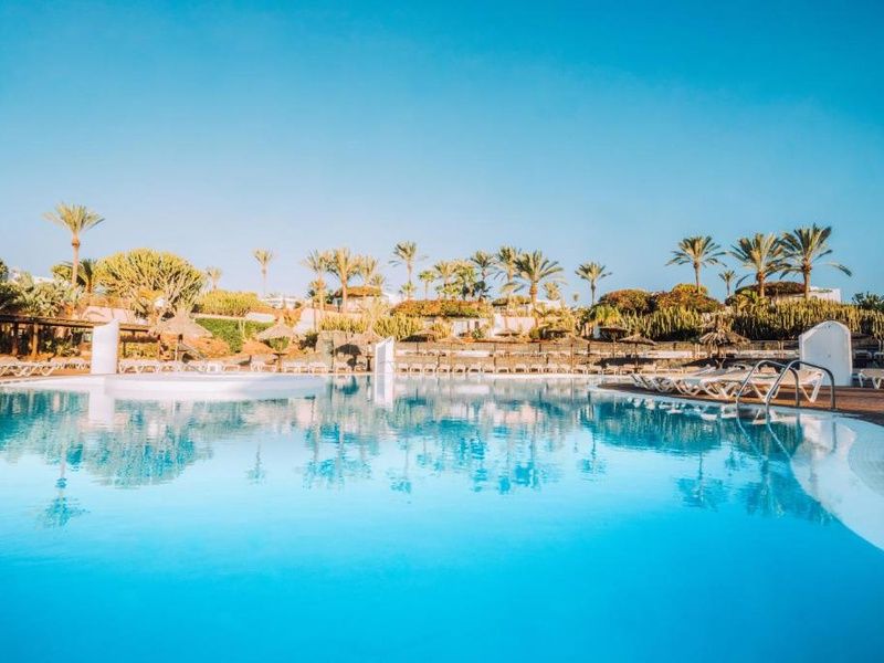 Hôtel Club Playa Blanca 4* pas cher photo 1