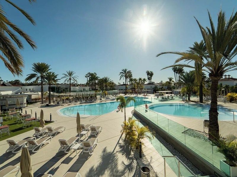 Hotel LIVVO Dunagolf Suites 4* pas cher photo 1