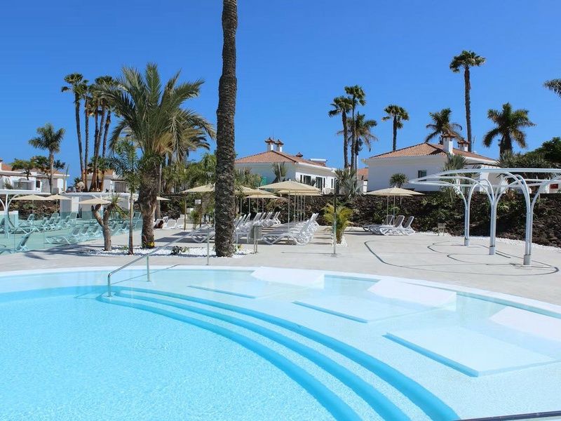 Hotel LIVVO Dunagolf Suites 4* pas cher photo 3