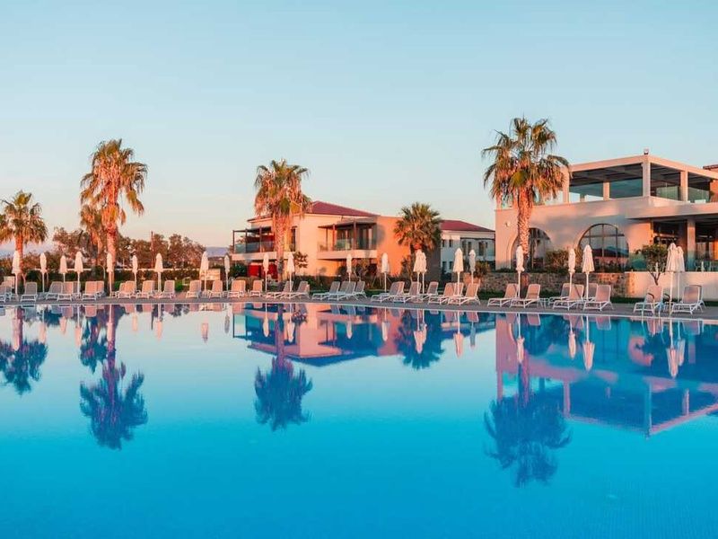 Hôtel Almyros Beach Resort & Spa 5* pas cher photo 1
