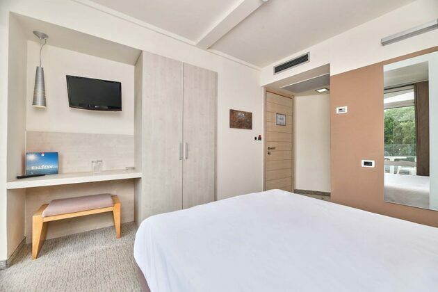 Hôtel Mediteran Plava Laguna 3* pas cher photo 7