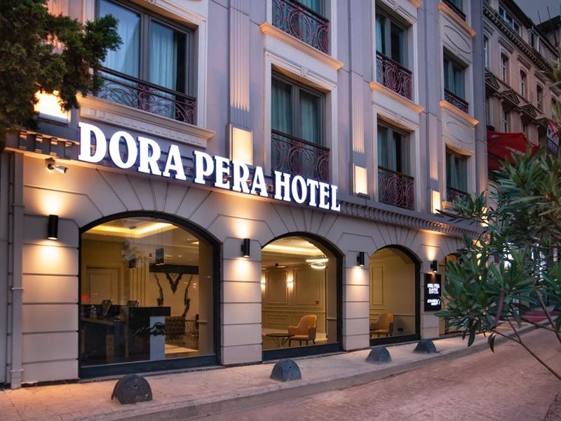 Hôtel Dora Pera 4* pas cher photo 1