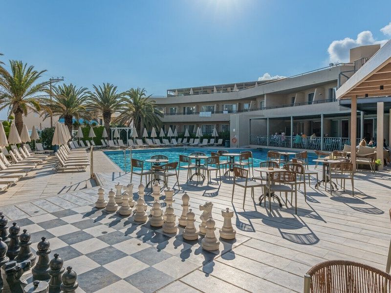 Hôtel Minos 4* pas cher photo 6
