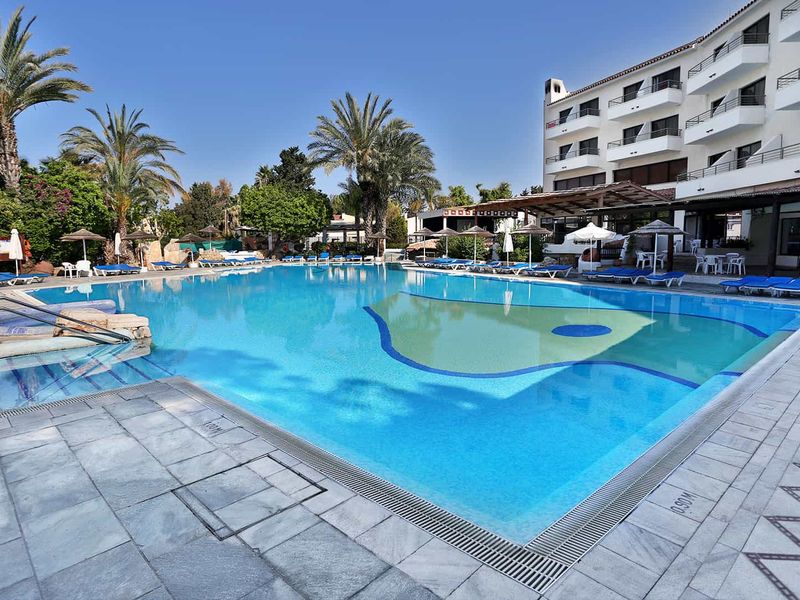 Hôtel Paphos Gardens 3* pas cher photo 12