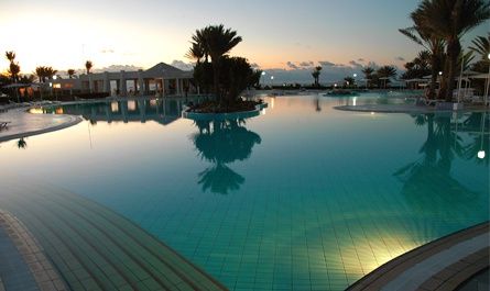 Séjour Thalasso Hôtel El Mouradi Djerba Menzel 4*, CURE BIEN-ETRE 3 JOURS / 4 SOINS pas cher photo 1