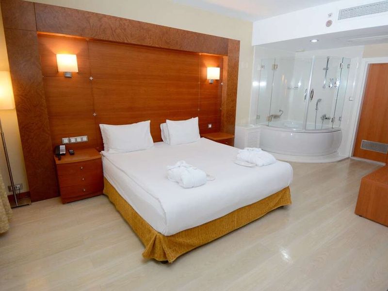 Ôcity Xperience Holiday Inn Istanbul City 5* pas cher photo 7