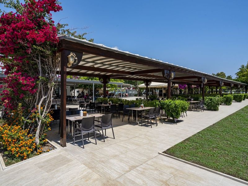 Hôtel Miarosa Kemer Beach Hotel 5* pas cher photo 2