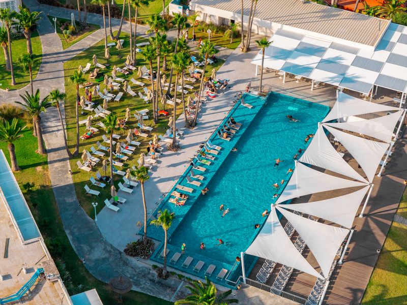 Hôtel One Resort Premium 4* pas cher photo 1