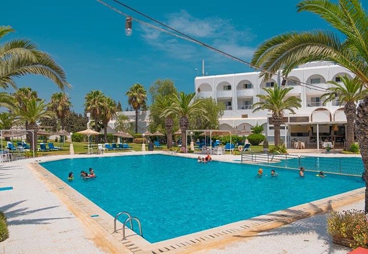 Hôtel Golf Résidence Hotel 4* pas cher photo 1