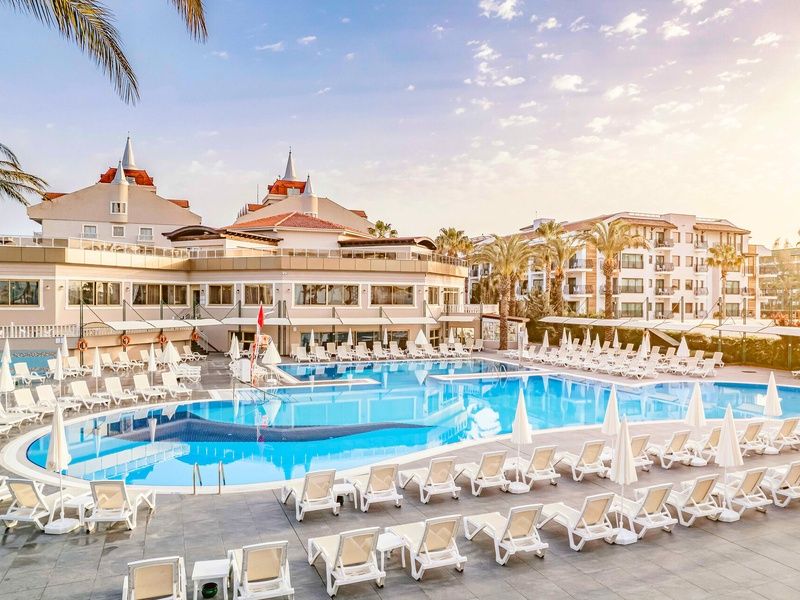Hôtel Aydinbey Famous Resort 5* pas cher photo 1