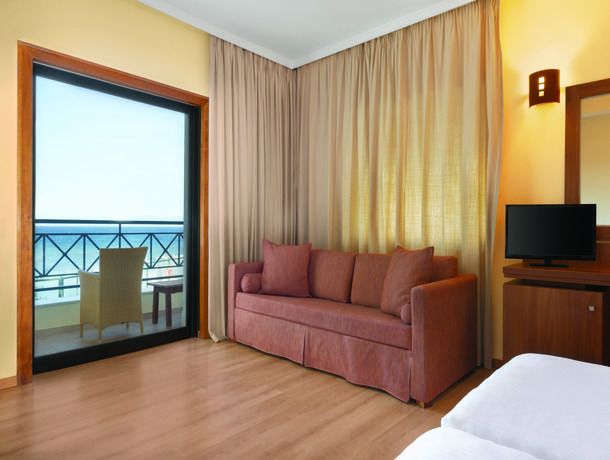 Hôtel Ramada Attica Riviera 4* pas cher photo 5