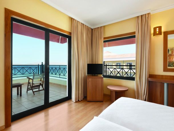 Hôtel Ramada Attica Riviera 4* pas cher photo 21