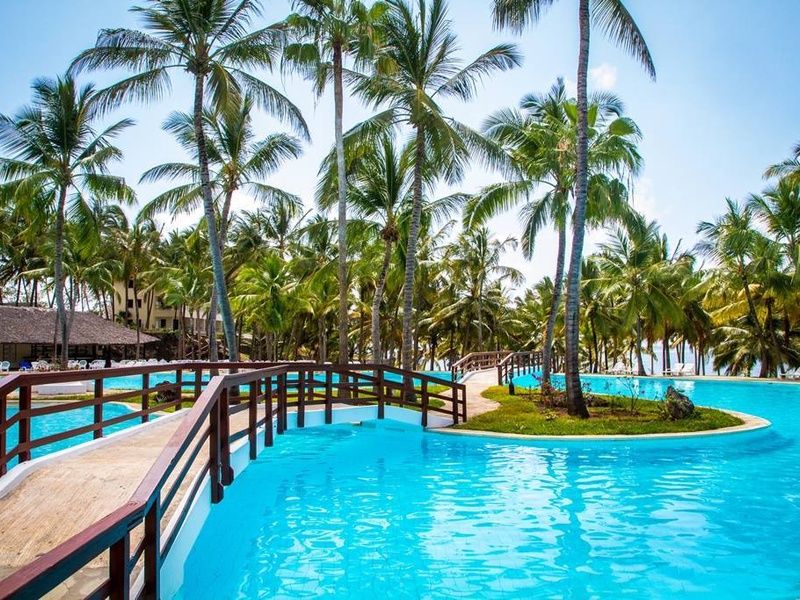 Hôtel Flamingo Beach Resort et Spa 3* pas cher photo 1