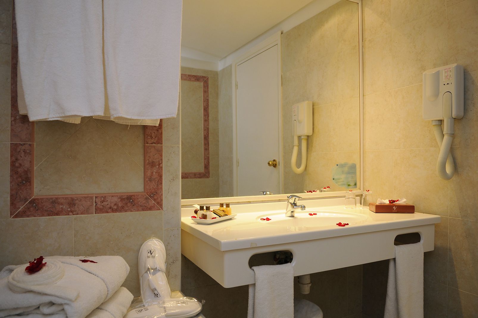 Hôtel Golden Tulip Taj Sultan 5* pas cher photo 17