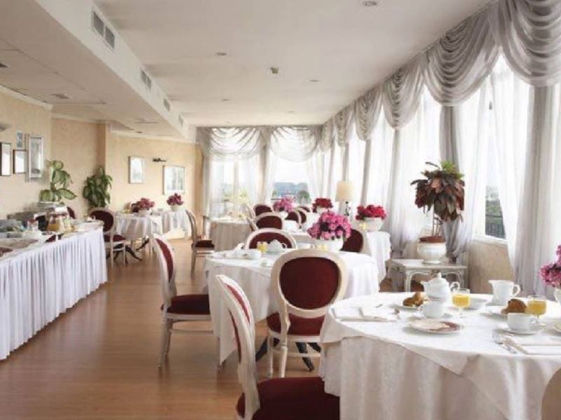 Hôtel Eliseo 4* pas cher photo 3