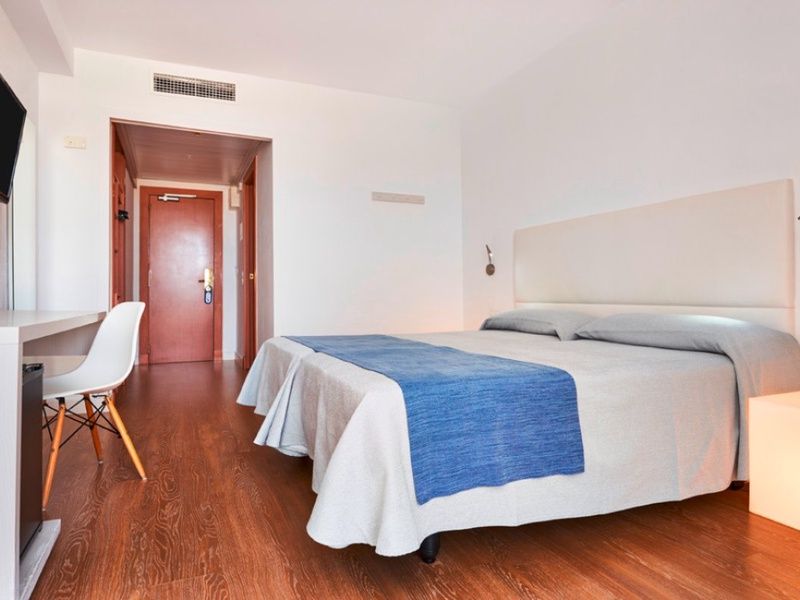 Hôtel Bravo Club Menorca 4* pas cher photo 7