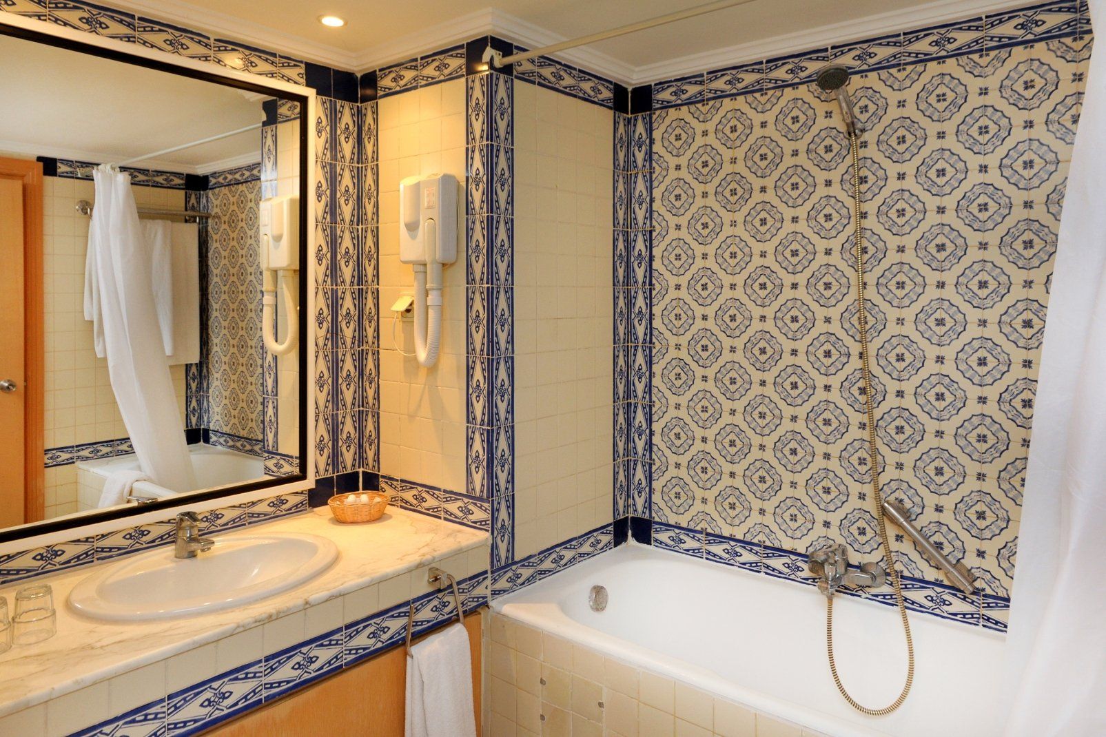 Hôtel Baya Beach Aqua Park Resort & Thalasso - 3* pas cher photo 16