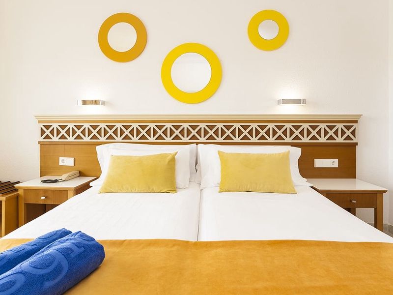 Hôtel TUI SUNEO Globales Santa Ponsa 4* pas cher photo 5