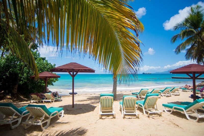 Auberge de la Vieille Tour 4* avec Location de voiture et package activité en option pas cher photo 1