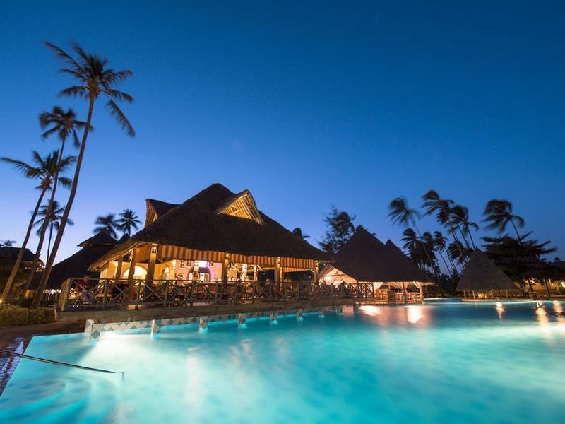 Hôtel Neptune Pwani Beach Resort and Spa 4* pas cher photo 1